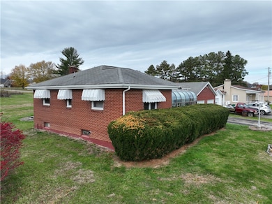 346 Ceylon Rd, Carmichaels, PA 15320 - photo 2