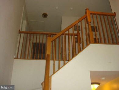 2702 Overlook Ct, Manchester, MD 21102 - photo 3