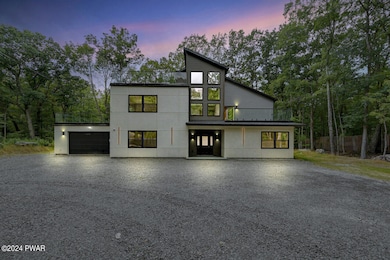 328 Forest Dr, Hemlock Farms, PA 18428 - photo 2