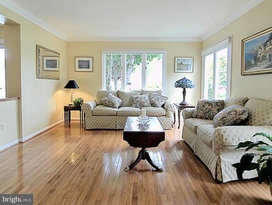 20880 Channel Ct, Sterling, VA 20165 - photo 3