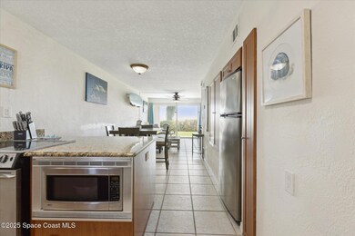 17-1-N-1st-St-#4-Cocoa-Beach-FL-32931-Wi