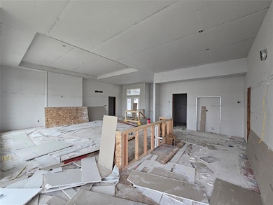 16207 Sharon Dr, Urbandale, IA 50323 - photo 6