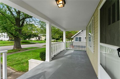 736 5th St, Struthers, OH 44471 - photo 6