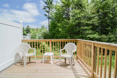 82 Trail Haven Dr, Londonderry, NH 03053 - photo 7