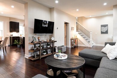 1516 Bryden Rd, Columbus, OH 43205 - photo 6