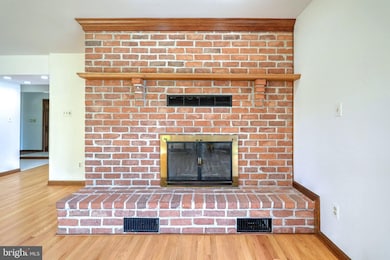 416 Obrecht Rd, Sykesville, MD 21784 - photo 6