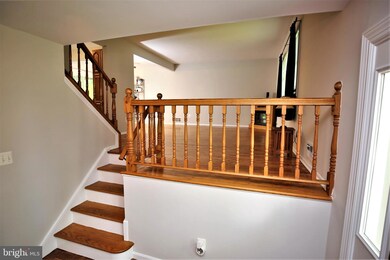 17 Meadowview Dr, East Windsor, NJ 08512 - photo 7