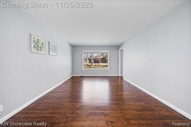 20530 Secluded Ln, Southfield, MI 48075 - photo 5