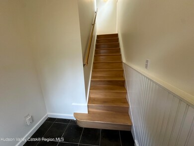 85 Broadview Rd unit Studio, Woodstock, NY 12498 - photo 3