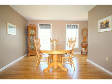 8 Lori Ln, Londonderry, NH 03053 - photo 7