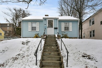 19 Ives St, Worcester, MA 01603 - photo 2