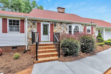 819 J C Cooper Rd, Fountain Inn, SC 29644 - photo 4