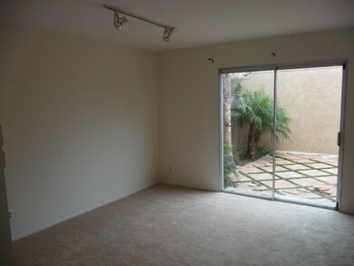 Kitchen Dining Area