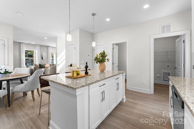 949 Carson Rd, Gastonia, NC 28052 - photo 6