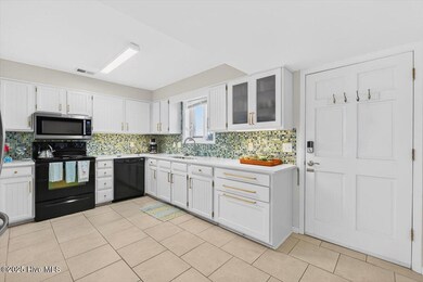 30 Beaufort St unit F, Ocean Isle Beach, NC 28469 - photo 7