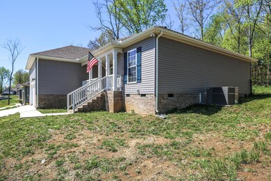107 Doak St, Shelbyville, TN 37160 - photo 3