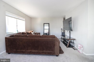 8025 Capistrano Place unit E, Alexandria, VA 22309 - photo 7