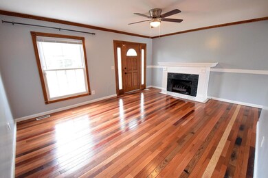 4 Living Room