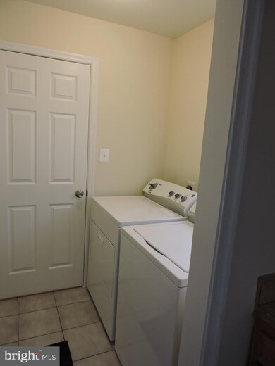 7905 Shirley Ct, Clinton, MD 20735 - photo 5