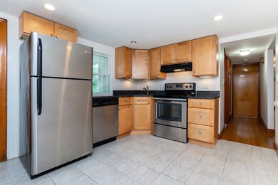 92 Elsie St unit 2, Everett, MA 02149 - photo 3