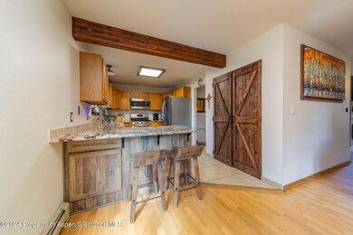 6-web-or-mls-93 Bobcat Ct-6