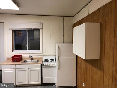 270 N Washington St unit B, Berkeley Springs, WV 25411 - photo 5