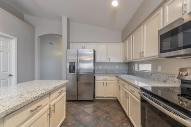 18217 N 147th Dr, Surprise, AZ 85374 - photo 6