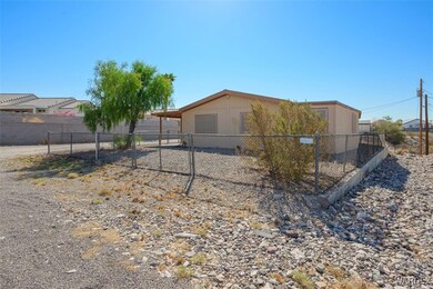 Welcome to 2316 E Riverview Cir