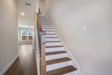 957 Lilly Flower Ln, Houston, TX 77091 - photo 7