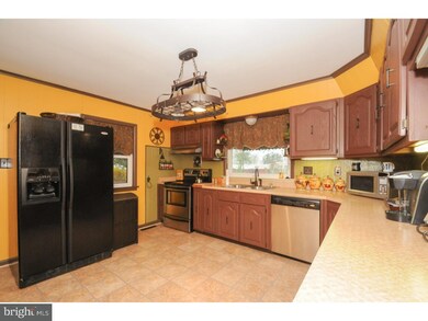 674 Mantua Grove Rd, West Deptford, NJ 08066 - photo 4