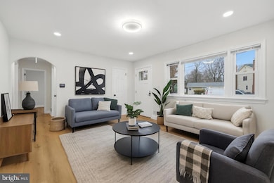 403 Joseph St, Rockville, MD 20850 - photo 5