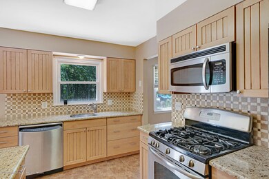 869 Hyson Rd Jackson NJ 08527-large-011-