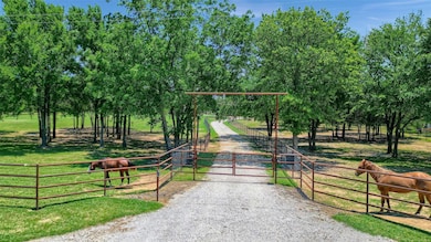 1570 County Road 107, Whitesboro, TX 76273 - photo 3