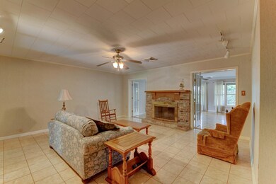 118 Delmar-8