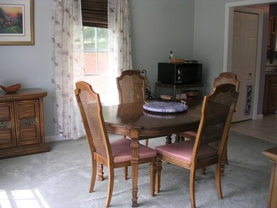 37 Hidden Rd, Dracut, MA 01826 - photo 4