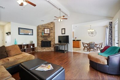 Corner FP and 2 ceiling fans are offered in the Gr