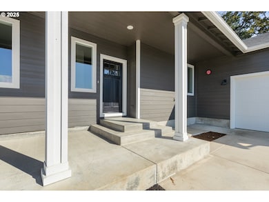 664 Brooks Loop, Sutherlin, OR 97479 - photo 3