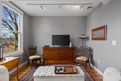 275 W 2nd St unit 2, Boston, MA 02127 - photo 5