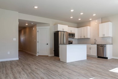 731 W 9th St, Wray, CO 80758 - photo 4