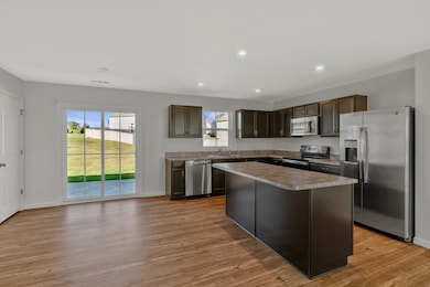 2023 Brokeshire Dr, White House, TN 37188 - photo 7