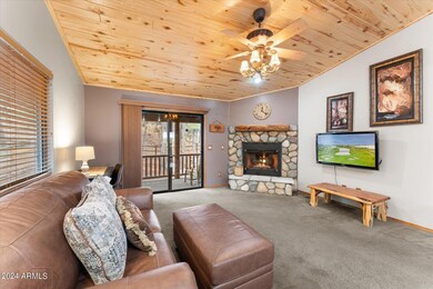 05-005-living-room