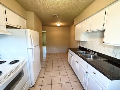 95 Pine Ave unit 2, Gentry, AR 72734 - photo 5