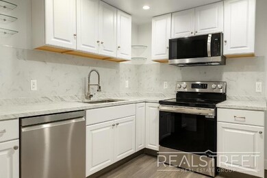 31 Herkimer St unit 1, Brooklyn, NY 11216 - photo 2