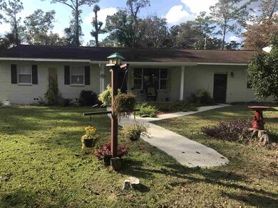 62 Cynthia St, Crawfordville, FL 32327 - photo 2