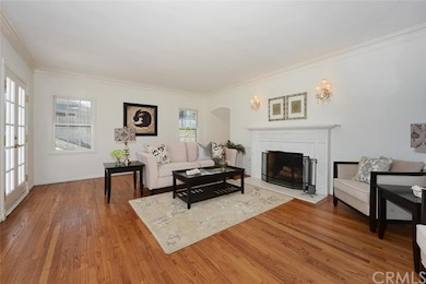 635 S Orchard Dr, Burbank, CA 91506 - photo 4