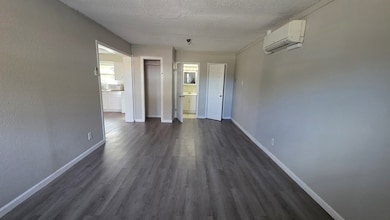 601 N B St unit A, Midland, TX 79701 - photo 5