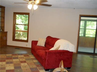 13 Cumbrian Dr, Bella Vista, AR 72714 - photo 7