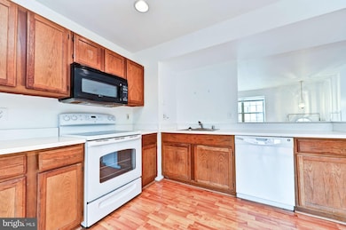 3168 Antrim Cir, Dumfries, VA 22026 - photo 5