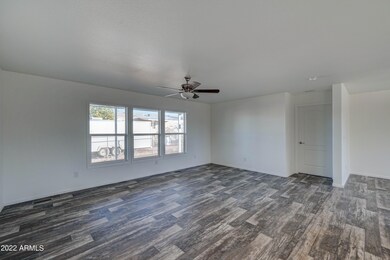 2495 W Tepee St-5