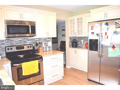 66 Blue Ridge Dr, Levittown, PA 19057 - photo 5